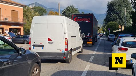 incidente olginate|Olginate, incidente in via Spluga tra autoarticolato e auto